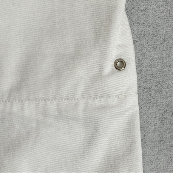 White Shorts Jones New York Signature Womens Size 8 Cotton High Rise Pockets - Picture 11 of 12